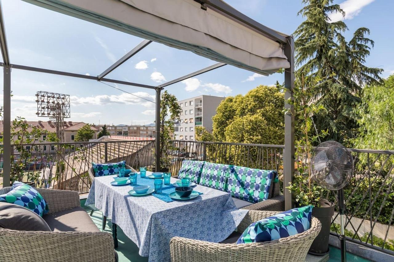 Вілла Boutique Triple House With Garden & Roof Terrace Спліт Екстер'єр фото