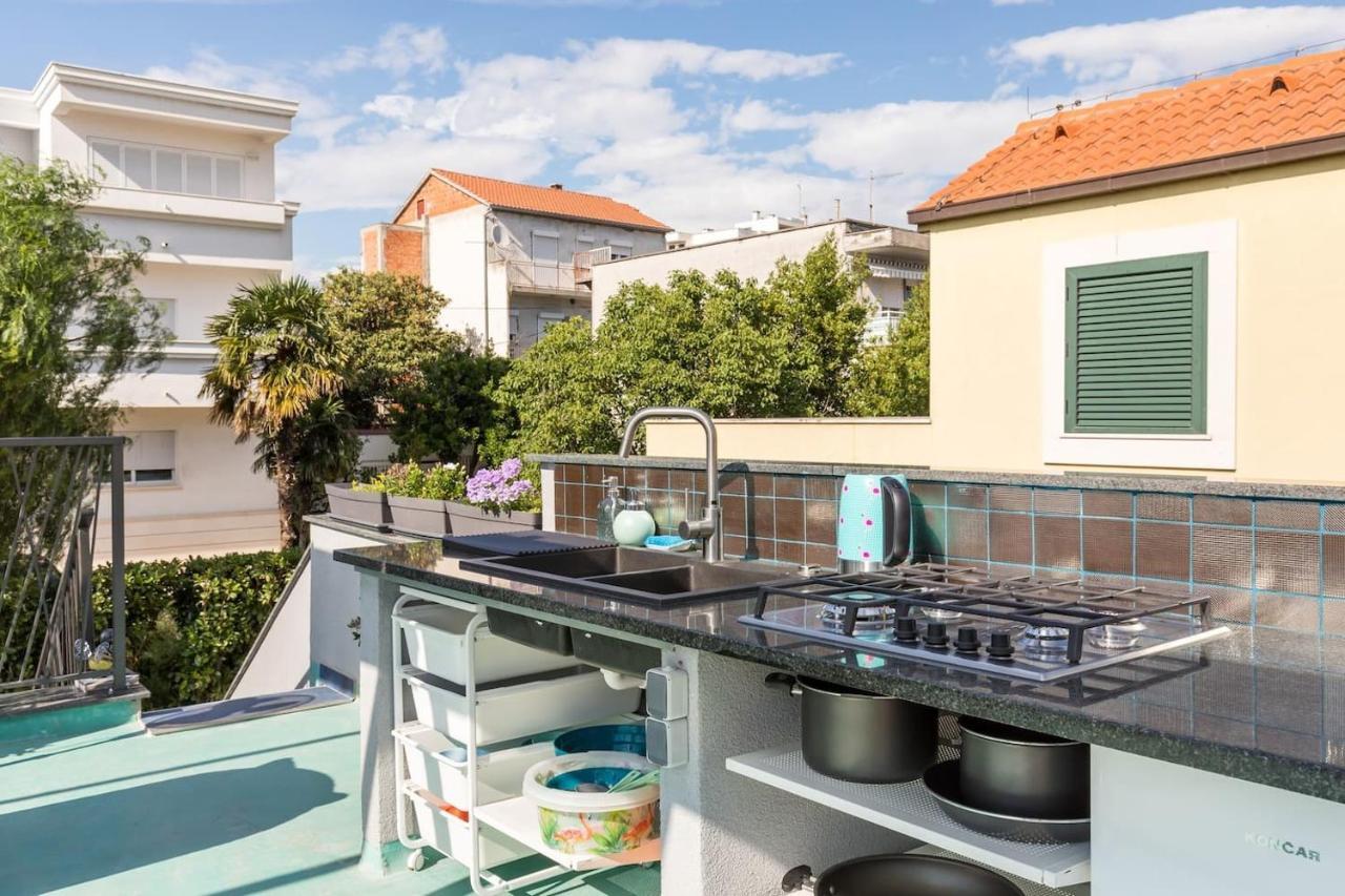 Вілла Boutique Triple House With Garden & Roof Terrace Спліт Екстер'єр фото