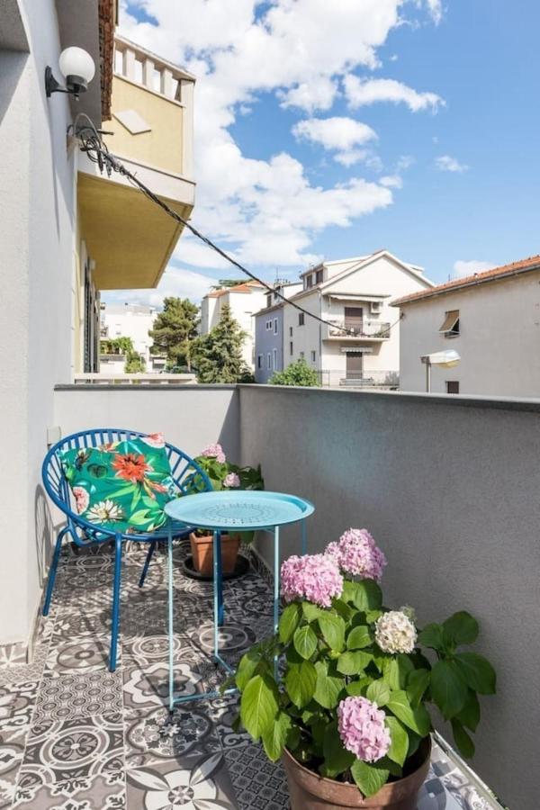 Вілла Boutique Triple House With Garden & Roof Terrace Спліт Екстер'єр фото
